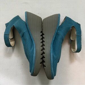Fly London teal suede perforated sandals. Great condition.